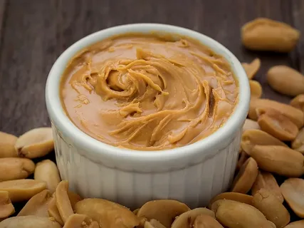 معرفی کره بادام زمینی خانگی + بهترین قیمت خرید